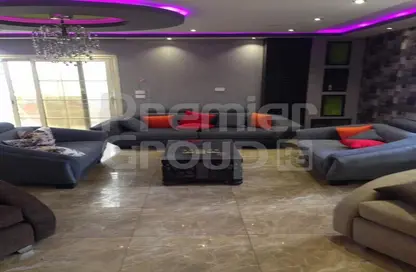 Penthouse - 3 Bedrooms - 3 Bathrooms for sale in Zahraa Al Maadi St. - Degla - Hay El Maadi - Cairo