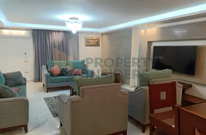 Apartment - 3 Bedrooms - 3 Bathrooms for rent in Kamal Ibrahim Khalil St. - Mohandessin - Giza