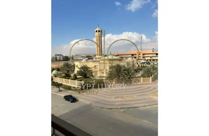 Apartment - 3 Bedrooms - 4 Bathrooms for sale in West Somid Road - West Somid - 6 October City - Giza