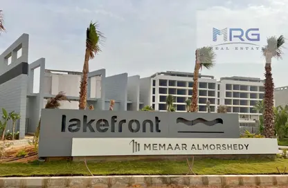 Apartment - 3 Bedrooms - 3 Bathrooms for sale in lakefront - Hadayek October - 6 October City - Giza