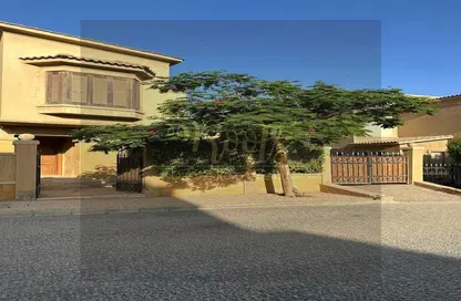 Twin House - 4 Bedrooms - 4 Bathrooms for sale in Meadows Park - Sheikh Zayed Compounds - Sheikh Zayed City - Giza