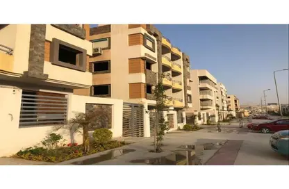 Apartment - 3 Bedrooms - 3 Bathrooms for sale in Kanaria - Sheikh Zayed Compounds - Sheikh Zayed City - Giza
