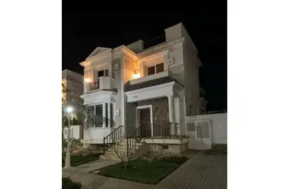 Villa - 4 Bedrooms - 4 Bathrooms for sale in Mountain View Chill Out Park - Northern Expansions - 6 October City - Giza