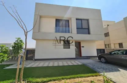 Villa - 5 Bedrooms - 4 Bathrooms for sale in Al Burouj Compound - El Shorouk Compounds - Shorouk City - Cairo