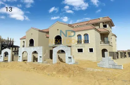 Townhouse - 4 Bedrooms - 4 Bathrooms for sale in Maadi View - El Shorouk Compounds - Shorouk City - Cairo