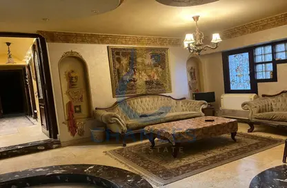 Apartment - 3 Bedrooms - 2 Bathrooms for sale in 3rd Sector - Zahraa El Maadi - Hay El Maadi - Cairo