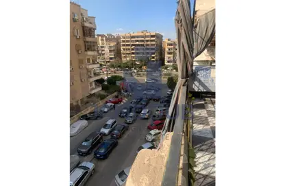 Apartment - 2 Bedrooms - 1 Bathroom for rent in Al Hegaz St. - Roxy - Heliopolis - Masr El Gedida - Cairo