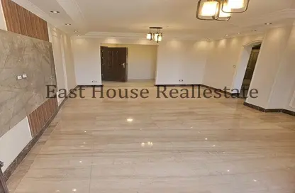 Apartment - 2 Bedrooms - 1 Bathroom for sale in El Rehab Extension - Al Rehab - New Cairo City - Cairo