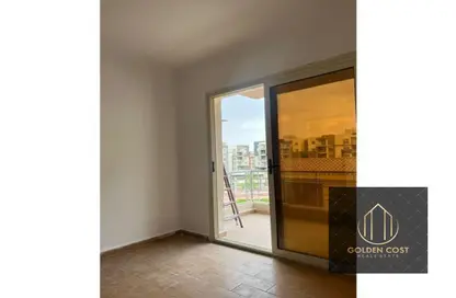 Apartment - 3 Bedrooms - 2 Bathrooms for sale in El Koronfel - The 5th Settlement - New Cairo City - Cairo