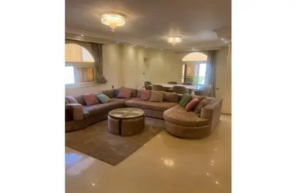 Apartment - 4 Bedrooms - 2 Bathrooms for rent in 11th District - Sheikh Zayed City - Giza