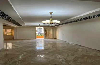 Apartment - 3 Bedrooms - 2 Bathrooms for sale in Zakaria Ahmed St. - El Banafseg 5 - El Banafseg - New Cairo City - Cairo