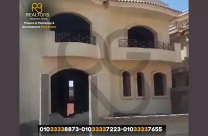 Villa - 6 Bedrooms - 6 Bathrooms for sale in Le Jardin - 6 October Compounds - 6 October City - Giza