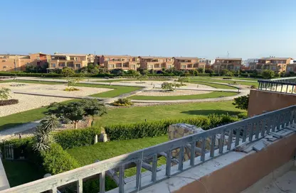 Duplex - 4 Bedrooms - 3 Bathrooms for sale in Marina Wadi Degla - Al Ain Al Sokhna - Suez