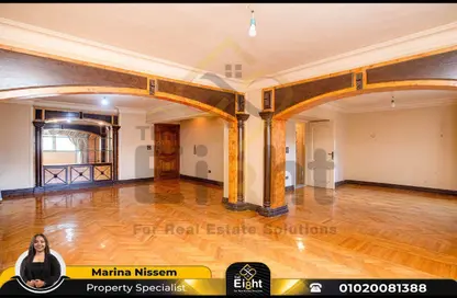 Apartment - 4 Bedrooms - 2 Bathrooms for sale in Mostafa Kamel St. - Smouha - Hay Sharq - Alexandria