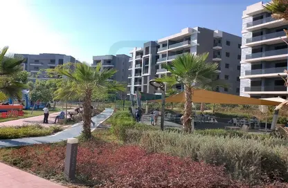 Apartment - 3 Bedrooms - 3 Bathrooms for sale in Sun Capital - Fayoum Desert road - 6 October City - Giza