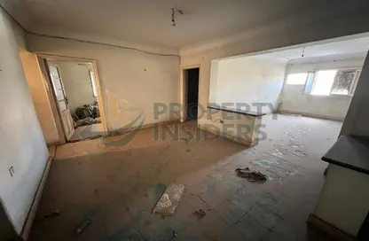 Apartment - 5 Bedrooms - 3 Bathrooms for sale in Sudan St. - Mohandessin - Giza