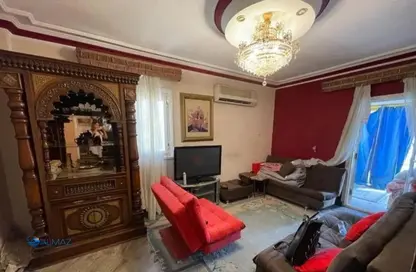 Apartment - 3 Bedrooms - 1 Bathroom for sale in Mohamed Hassan Al Gamal St. - 6th Zone - Nasr City - Cairo