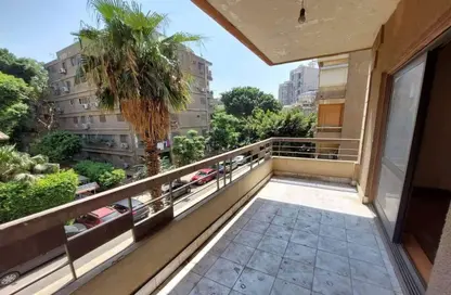 Apartment - 3 Bedrooms - 3 Bathrooms for sale in Street 100 - Maadi - Hay El Maadi - Cairo