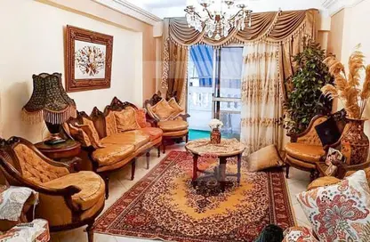 Apartment - 3 Bedrooms - 1 Bathroom for sale in Gamal Abdel Nasser St. - El Mandara - Hay Than El Montazah - Alexandria