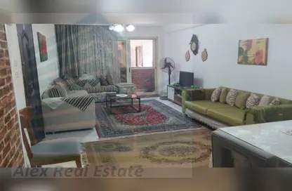 Apartment - 3 Bedrooms - 2 Bathrooms for rent in Al Geish Road - Camp Chezar - Hay Wasat - Alexandria