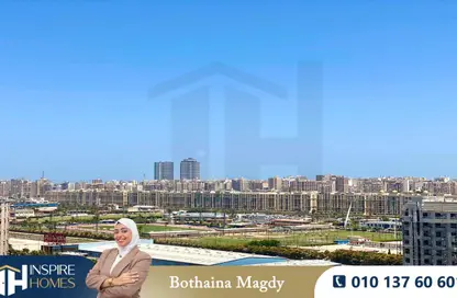 Apartment - 4 Bedrooms - 3 Bathrooms for rent in Nady Smouha Al Riyadi St. - Smouha - Hay Sharq - Alexandria