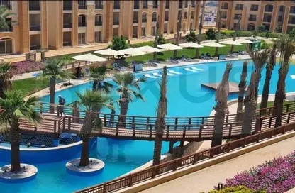 Apartment - 2 Bedrooms - 2 Bathrooms for sale in Stone Residence - 5th Settlement Compounds - The 5th Settlement - New Cairo City - Cairo