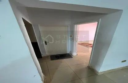 Apartment - 2 Bedrooms - 1 Bathroom for sale in 1st District - Sheikh Zayed City - Giza