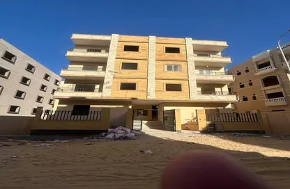 Apartment - 3 Bedrooms - 1 Bathroom for sale in Touristic 1 - Hadayek October - 6 October City - Giza