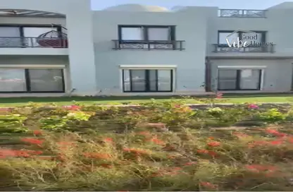 Chalet - 2 Bedrooms - 2 Bathrooms for sale in Makadi Resort - Makadi - Hurghada - Red Sea