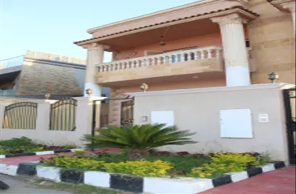 Villa - 4 Bedrooms - 5 Bathrooms for rent in Yasmine District - 14th District - Sheikh Zayed City - Giza