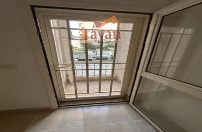 Apartment - 2 Bedrooms - 1 Bathroom for sale in Madinaty - Cairo