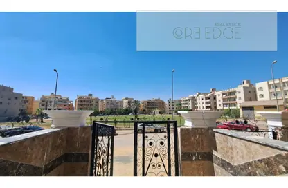 Apartment - 4 Bedrooms - 4 Bathrooms for sale in Beverly Hills Road - 17th District - Sheikh Zayed City - Giza