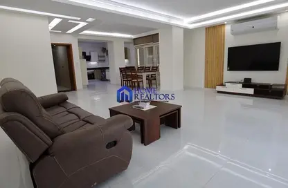 Apartment - 3 Bedrooms - 3 Bathrooms for rent in Sarayat Al Maadi - Hay El Maadi - Cairo