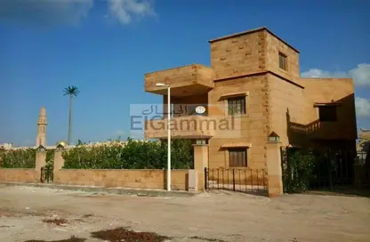 Villa - 7+ Bedrooms - 4 Bathrooms for sale in Farrah 1 - Sidi Abdel Rahman - North Coast