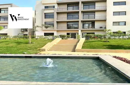 Apartment - 4 Bedrooms - 4 Bathrooms for sale in Moon Residences - Fifth Square - The 5th Settlement - New Cairo City - Cairo