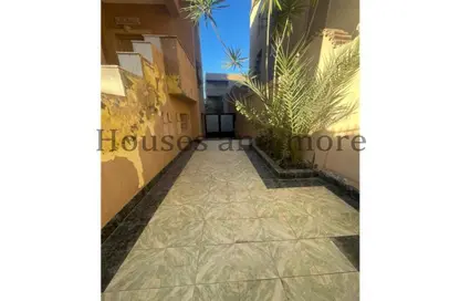 Villa - 4 Bedrooms - 2 Bathrooms for sale in West Somid - 6 October City - Giza