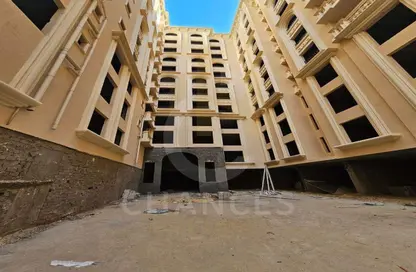 Apartment - 3 Bedrooms - 2 Bathrooms for sale in 50th Street - Zahraa El Maadi - Hay El Maadi - Cairo