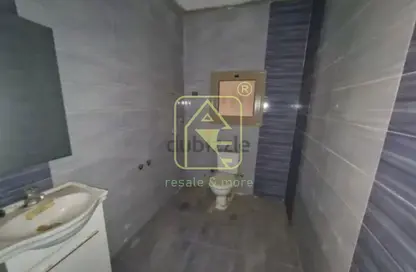 Duplex - 3 Bedrooms - 2 Bathrooms for rent in 10th District - Sheikh Zayed City - Giza