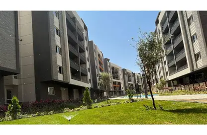 Apartment - 3 Bedrooms - 3 Bathrooms for sale in Rock Eden - Hadayek October - 6 October City - Giza