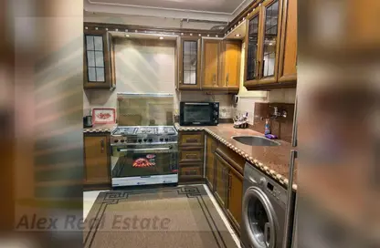 Apartment - 3 Bedrooms - 3 Bathrooms for rent in Smouha Square - Smouha - Hay Sharq - Alexandria