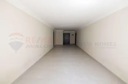 Apartment - 3 Bedrooms - 2 Bathrooms for rent in Omar Zaafran St. - Ibrahimia - Hay Wasat - Alexandria