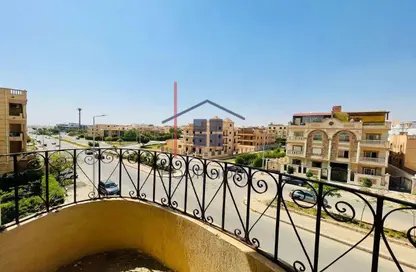 Apartment - 3 Bedrooms - 2 Bathrooms for sale in 1st Neighborhood - 8th Area - Shorouk City - Cairo