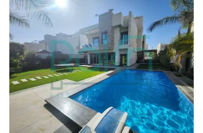 Villa - 5 Bedrooms - 5 Bathrooms for sale in Cleopatra Square - 26th of July Corridor - 6 October City - Giza