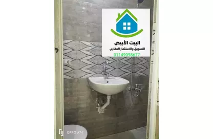 شقة - 3 غرف نوم - 2 حمامات للايجار في شارع الدكتور حسن الشريف - المنطقة الثامنة - مدينة نصر - القاهرة