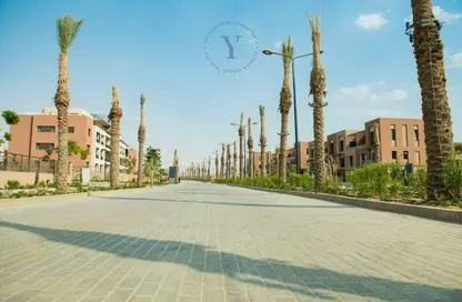 Apartment - 2 Bedrooms - 2 Bathrooms for sale in District 5 - 5th Settlement Compounds - The 5th Settlement - New Cairo City - Cairo