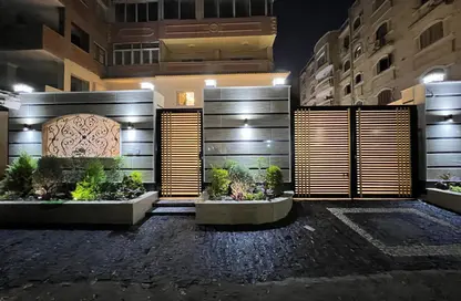 دوبلكس - 4 غرف نوم - 4 حمامات للبيع في حدائق الاهرام - الجيزة