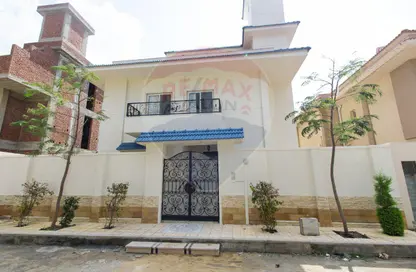 Villa - 5 Bedrooms - 6 Bathrooms for sale in King Mariout - Hay Al Amereyah - Alexandria