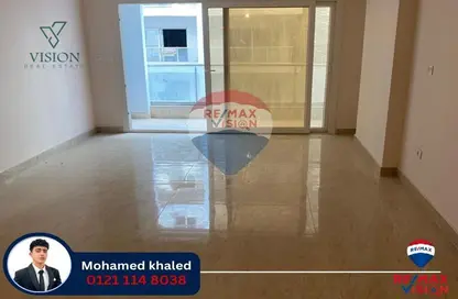 Apartment - 3 Bedrooms - 2 Bathrooms for rent in Smouha Square - Smouha - Hay Sharq - Alexandria