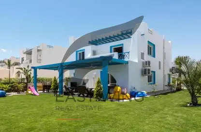 Chalet - 3 Bedrooms - 2 Bathrooms for sale in Mountain View - Ras Al Hekma - North Coast