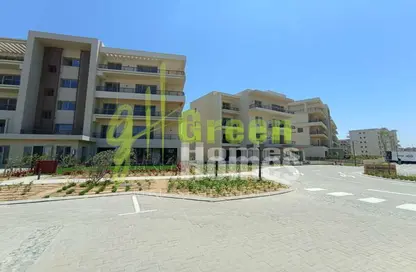 Apartment - 2 Bedrooms - 2 Bathrooms for rent in The Fourteen Golf Residences - Uptown Cairo - Mokattam - Cairo